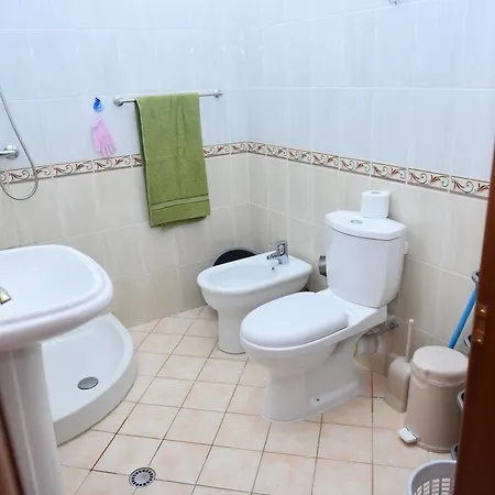 Albania Penthouse Escape Appartement *