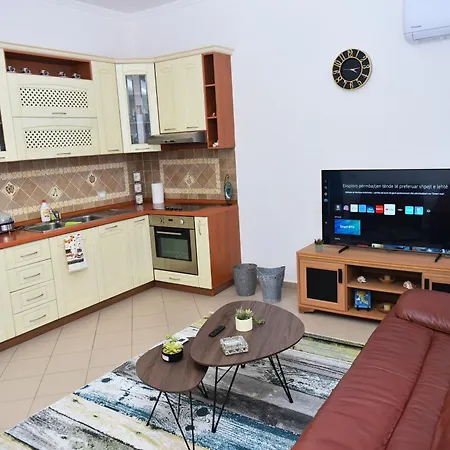 Albania Penthouse Escape * Golem (Tirana)